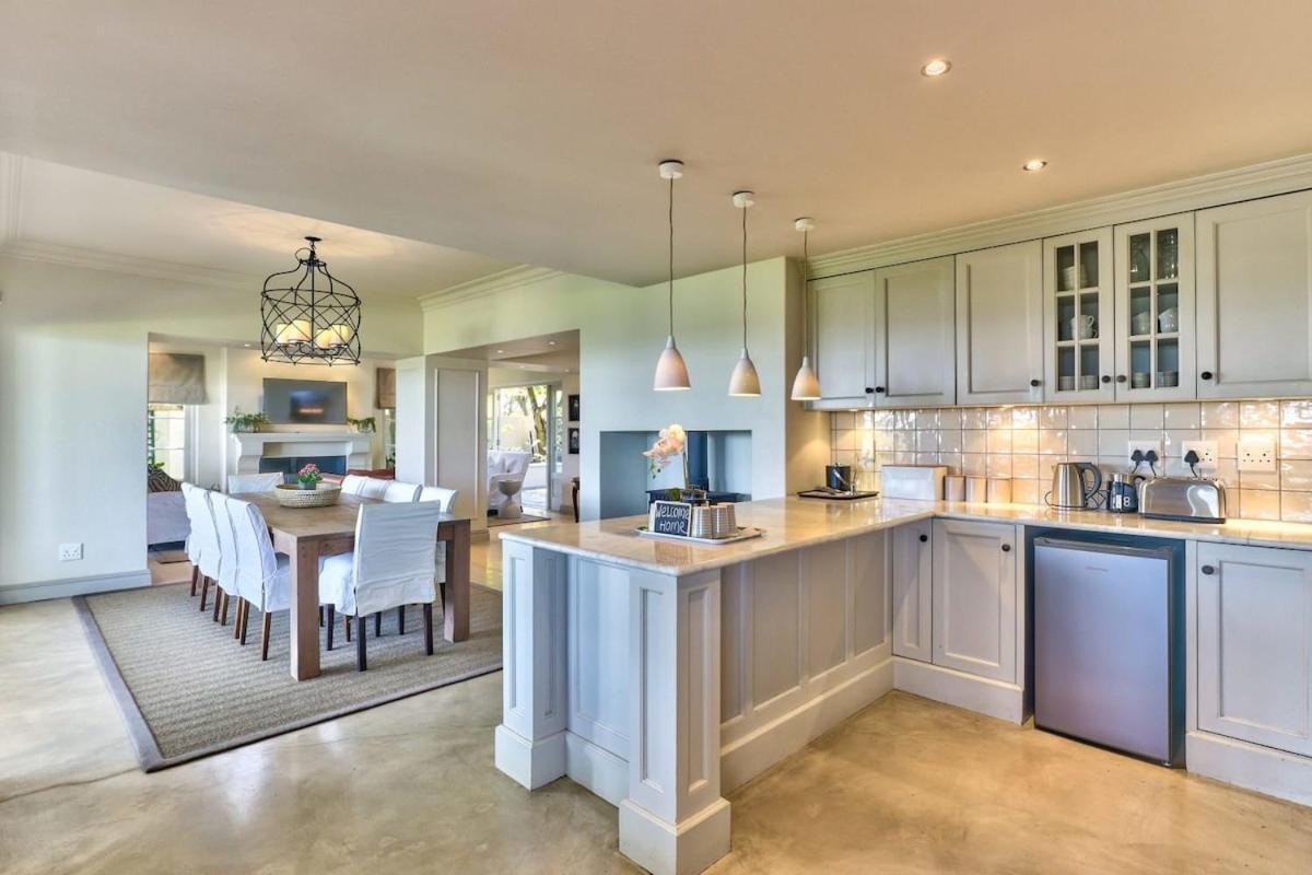 Lush Family Home In Prestigious Area 开普敦 外观 照片